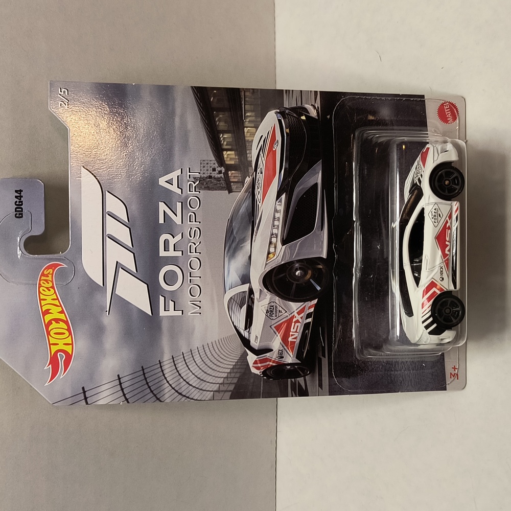 HOT WHEELS 17 ACURA NSX FORZA  with shipping protector… D2